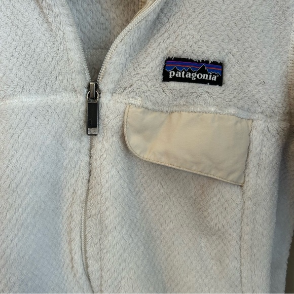 Patagonia Women’s Full Zip Fleece Jacket in Pearl - White X-Dye, Size X-Small - Picture 4 of 9